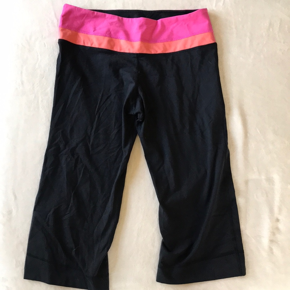 Classic Lululemon!  Very gently worn.  Size 8